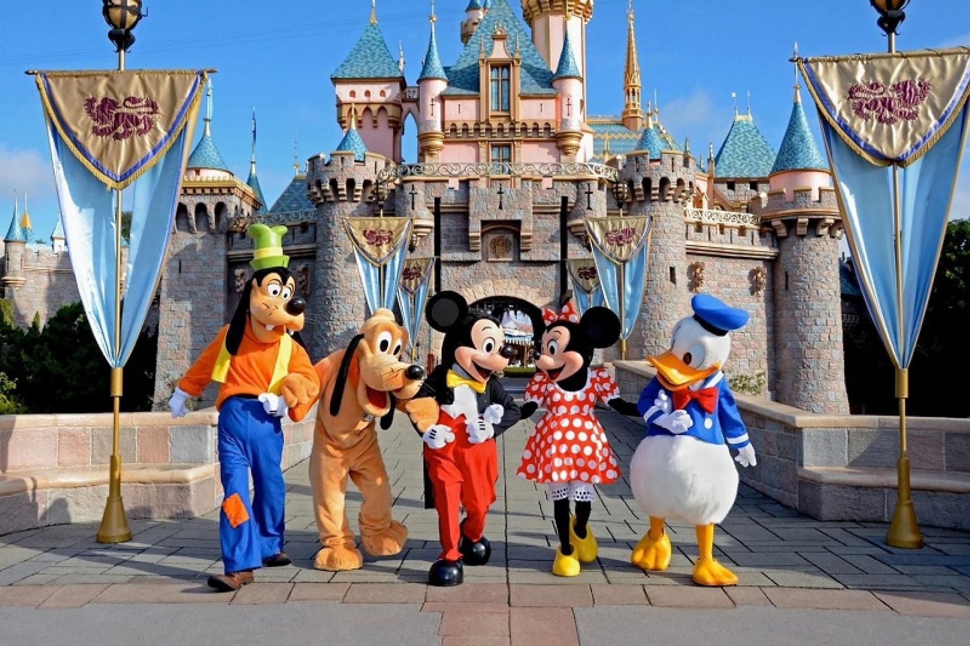 Ankara’dan Direkt Sefer İle Dolu Dolu Paris & Disneyland Turu Rotası