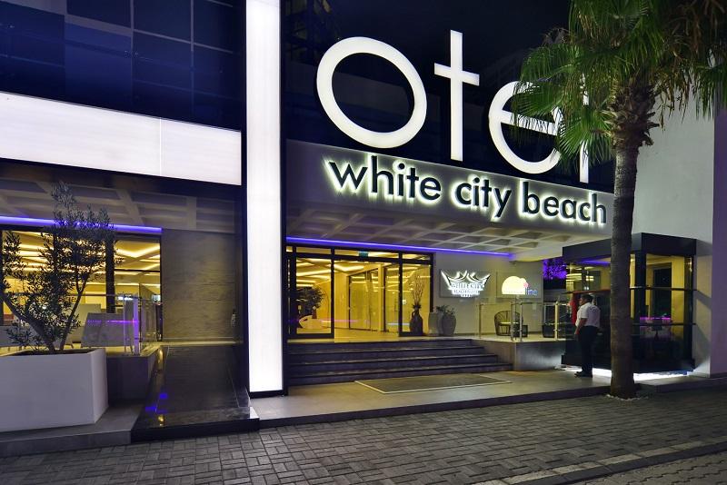 White City Beach Hotel