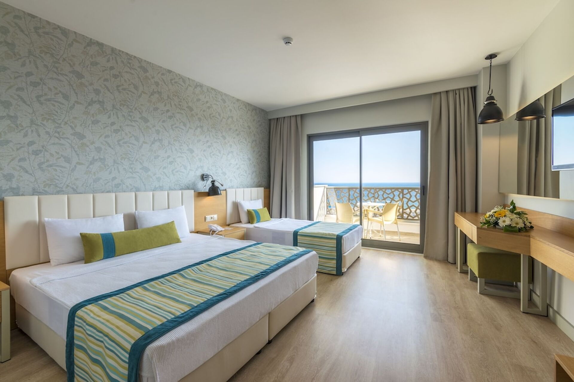 Calido Maris Hotel