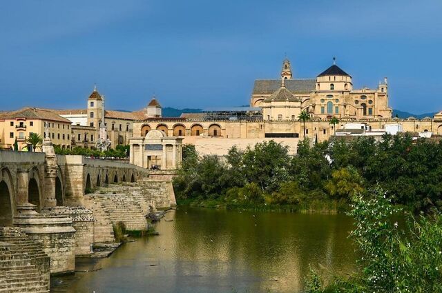 Fırsat Büyük İspanya & Endülüs Turu (Tüm Turlar Dahil)